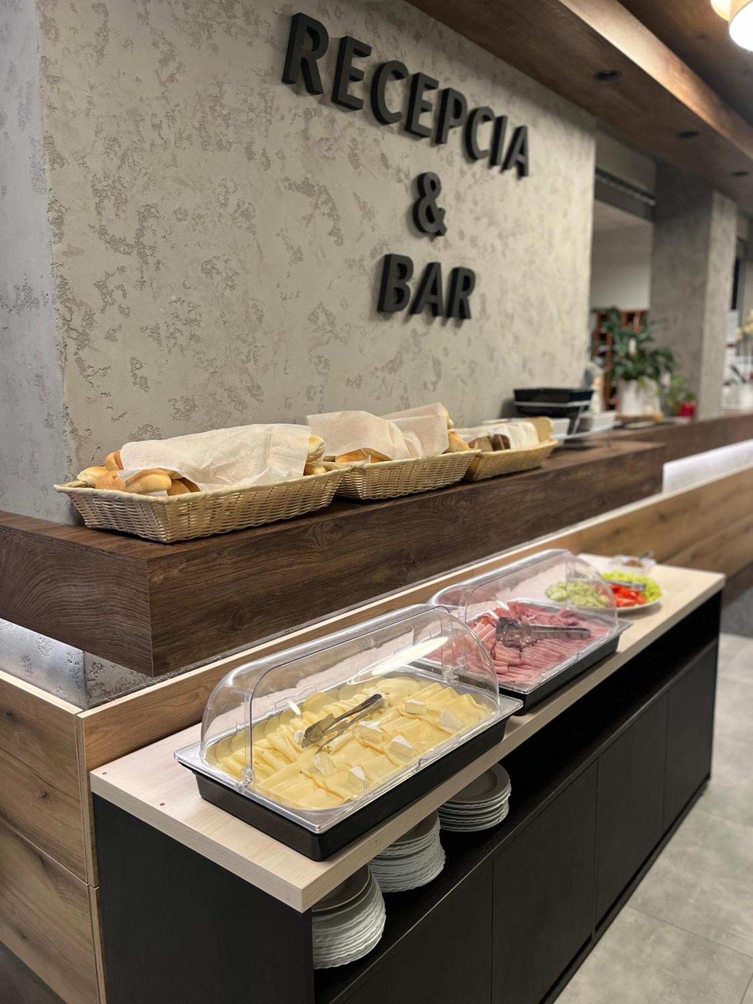 Apartmany Fatrapark 1 S Wellnessom Hrabovska Dolina 루좀베로크 외부 사진